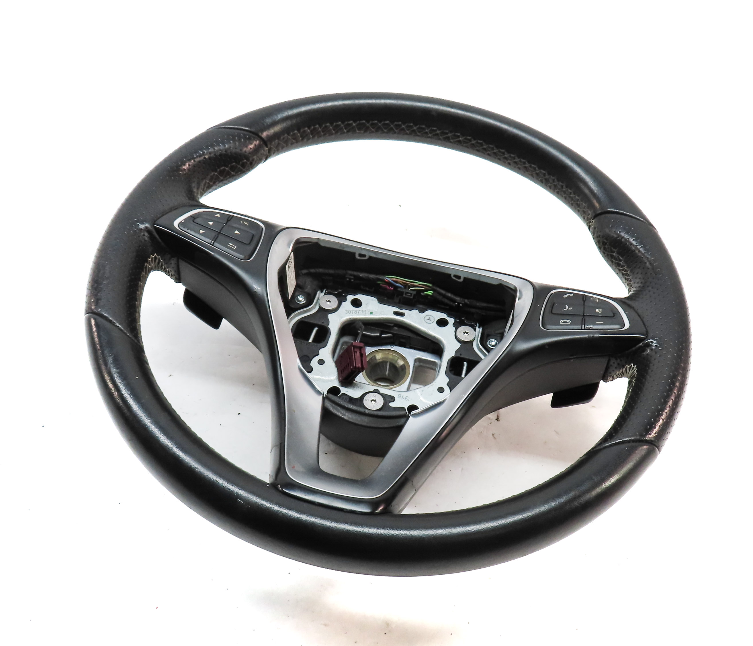 15-20 MERCEDES B GLA CLASS (W242 X156) 3-SPOKE STEERING WHEEL w/ SHIFT PADDLES — exact item pictured